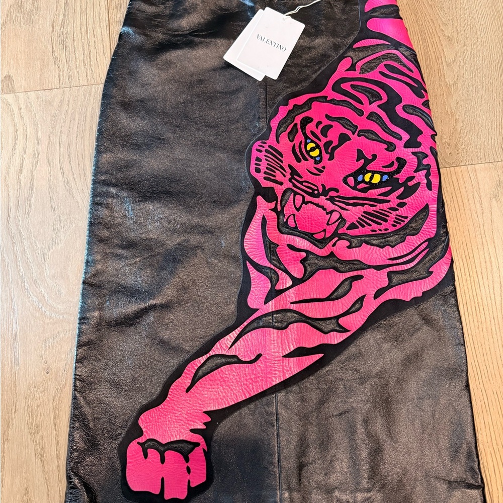 Valentino Black Skirt with Pink Tiger Motif